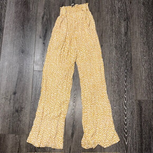 AMERICAN EAGLE 70s Style Yellow White Flowy Floral Flared Pants Size Small S - Picture 1 of 4